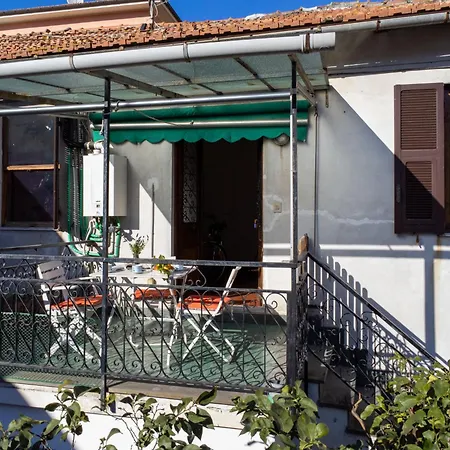 Santa Lucia By Interhome