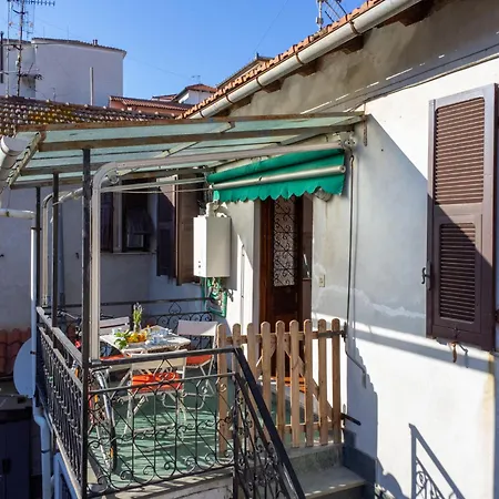 Santa Lucia 1 * Imperia
