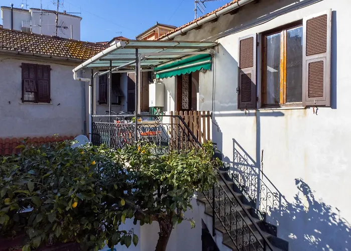 Santa Lucia 1