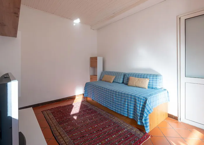 Santa Lucia 1 Apartment *